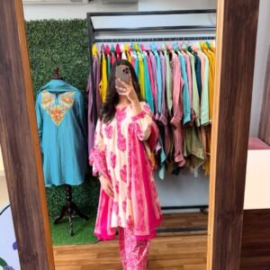 𝐒𝐨𝐟𝐭 𝐏𝐢𝐧𝐤 𝐄𝐥𝐞𝐠𝐚𝐧𝐜𝐞 🌸